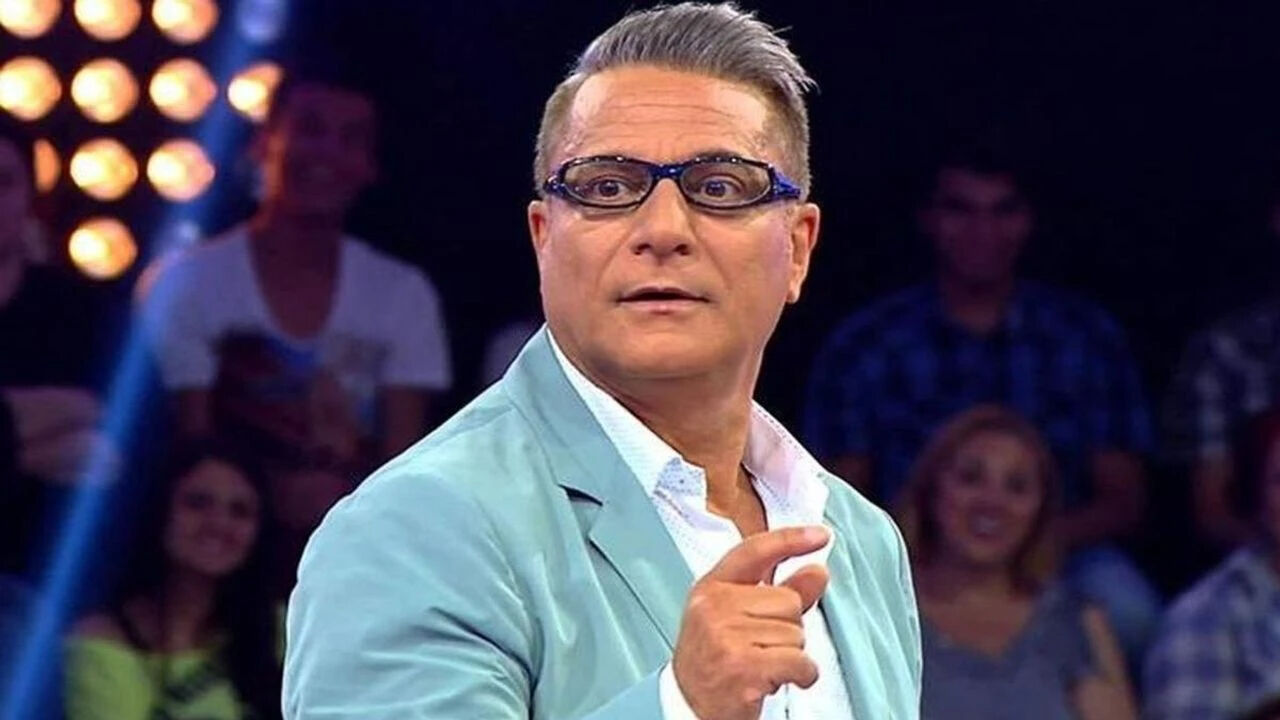 Bir zamanların vergi rekortmeni Mehmet Ali Erbil aldığı emekli maaşına isyan etti! Montun fiyatını söyleyip... - 3. Resim