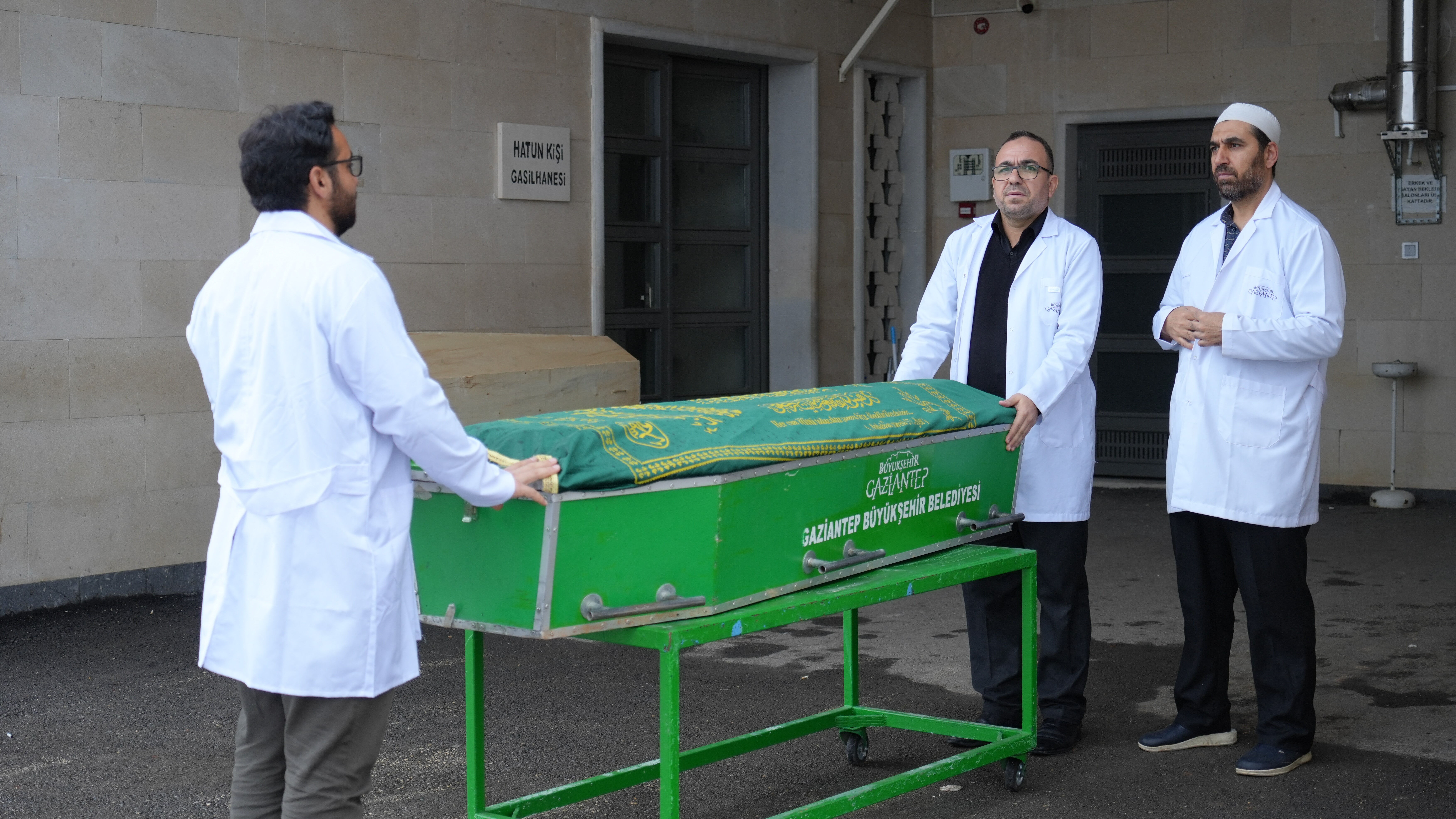 Gassal dizisi gassalları gündem yaptı: Elimizden yemek yemeyen var Gassal dizisi gassalları gündem yaptı: Elimizden yemek yemeyen var - 5. Resim