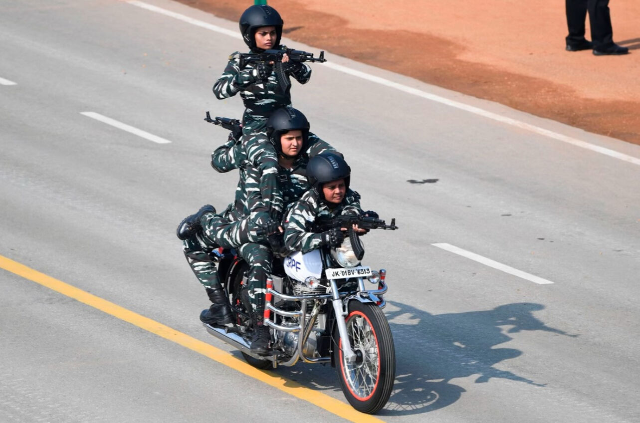Hindistan’da ilginç güç gösterileri: En sıra dışı motorize ordu! - 9. Resim