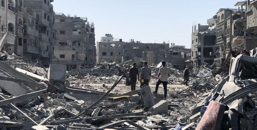 İsrail'in soykırımı raporlarla gözler önüne seriliyor! Gazze'deki Filistinlilerin nüfusu yüzde 6 azaldı - 3. Resim