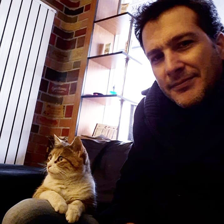 Popstar Abidin Özşahin'in son hali ortaya çıktı! Görenler tanıyamadı: Yeni mesleğini duyanlar şaştı kaldı - 4. Resim