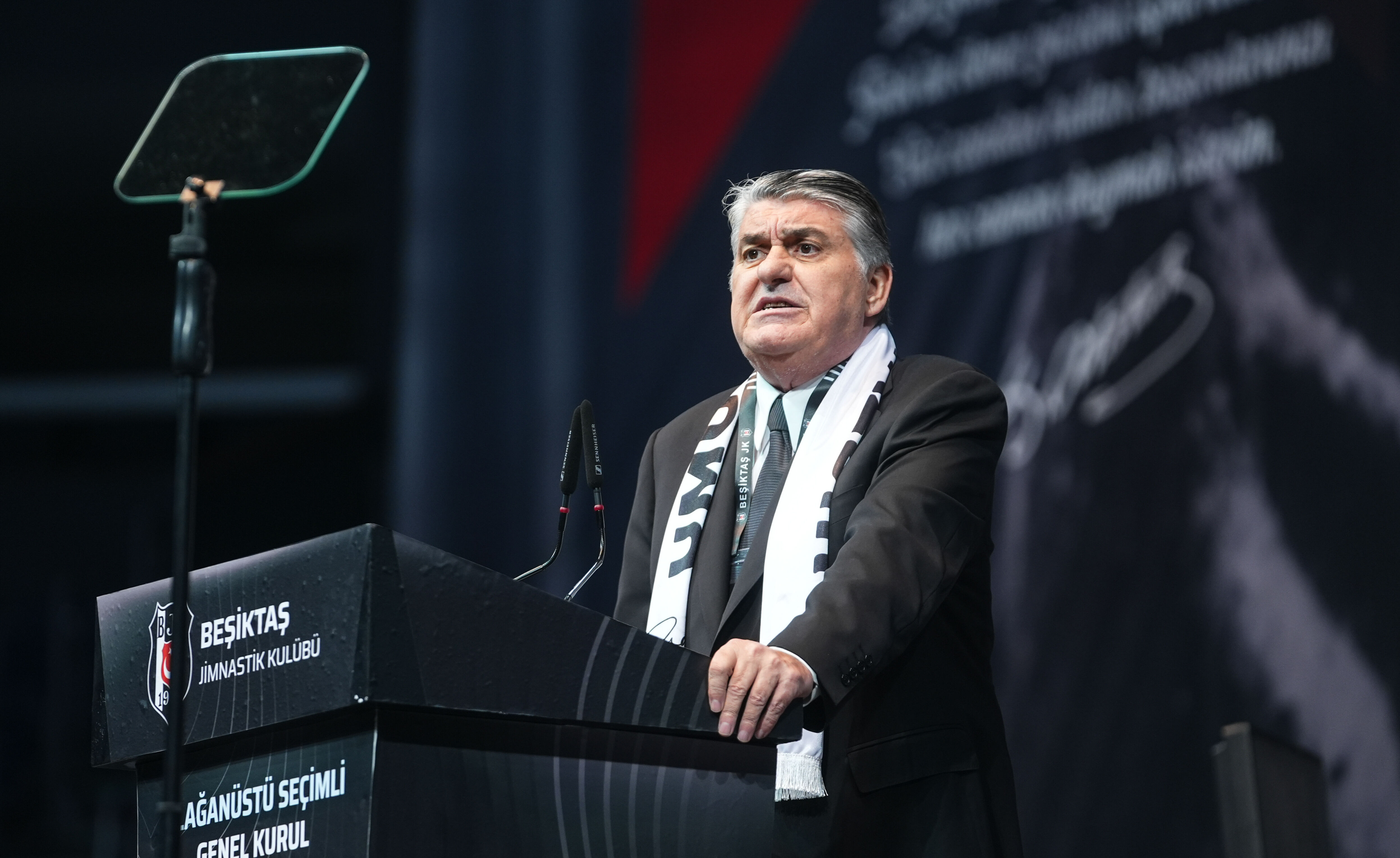 Serdal Adalı ile görüşen Sergen Yalçın'dan herkesi şaşırtan karar! Beşiktaş'ın başına geçecek mi? - 1. Resim