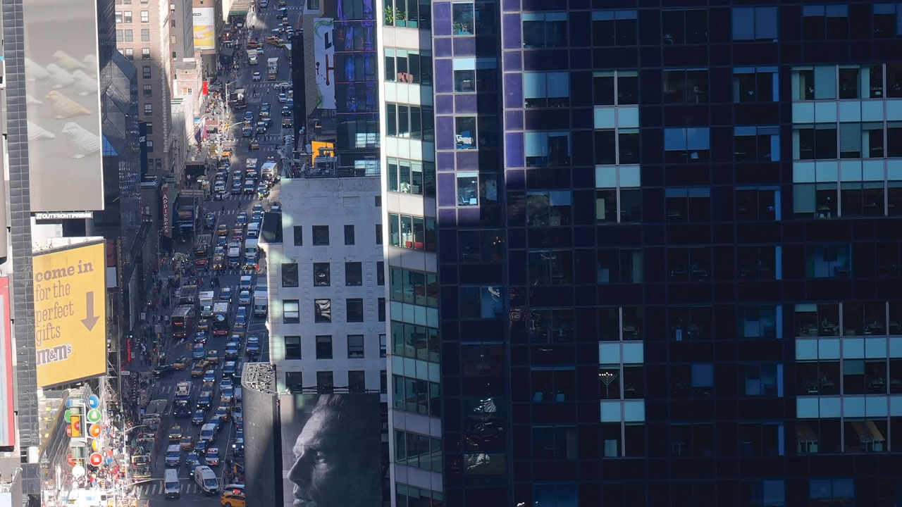 Trafiği azaltmak için New York'un ünlü caddesine aracıyla girmek isteyenler 9 dolar ödeyecek! Gözler İstanbul'a çevrildi Trafiği azaltmak için New York'un ünlü caddesine aracıyla girmek isteyenler 9 dolar ödeyecek! Gözler İstanbul'a çevrildi - 3. Resim