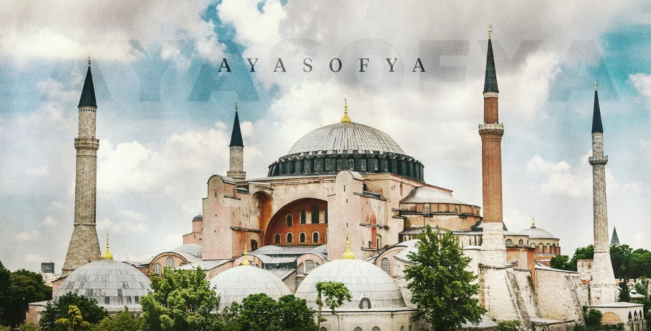 Ayasofya üzerinde Yunan bayrağı: İngiliz milletvekilinden küstah hareket - 1. Resim