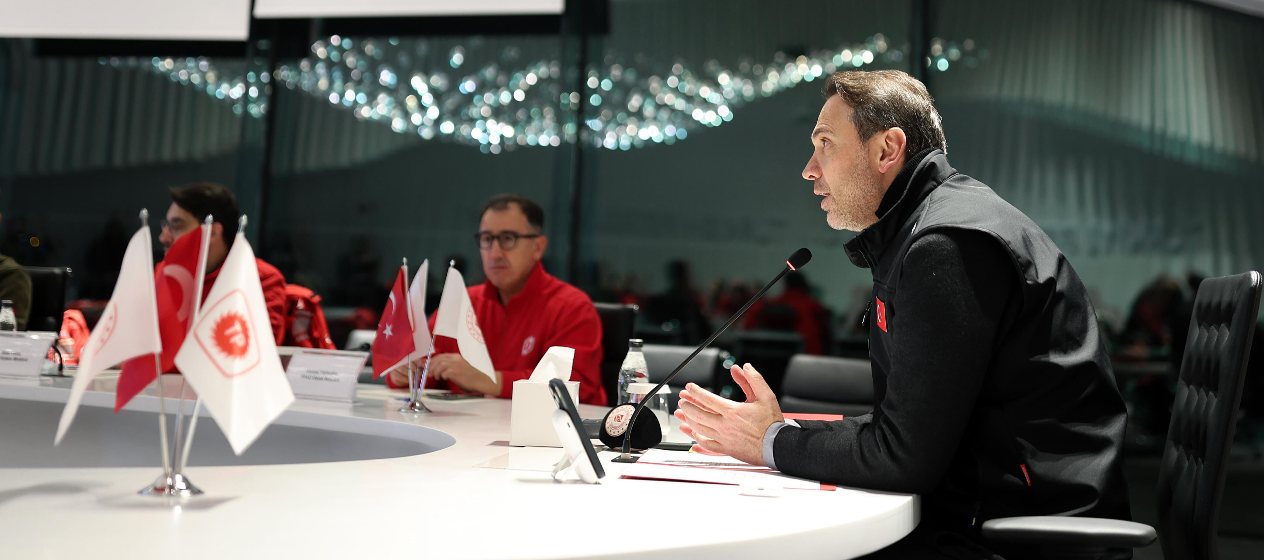 Bakan Bayraktar yeni yılın ilk talimatını verdi! "2025 keşifler yılı olacak" Bakan Bayraktar yeni yılın ilk talimatını verdi! "2025 keşifler yılı olacak" - 2. Resim