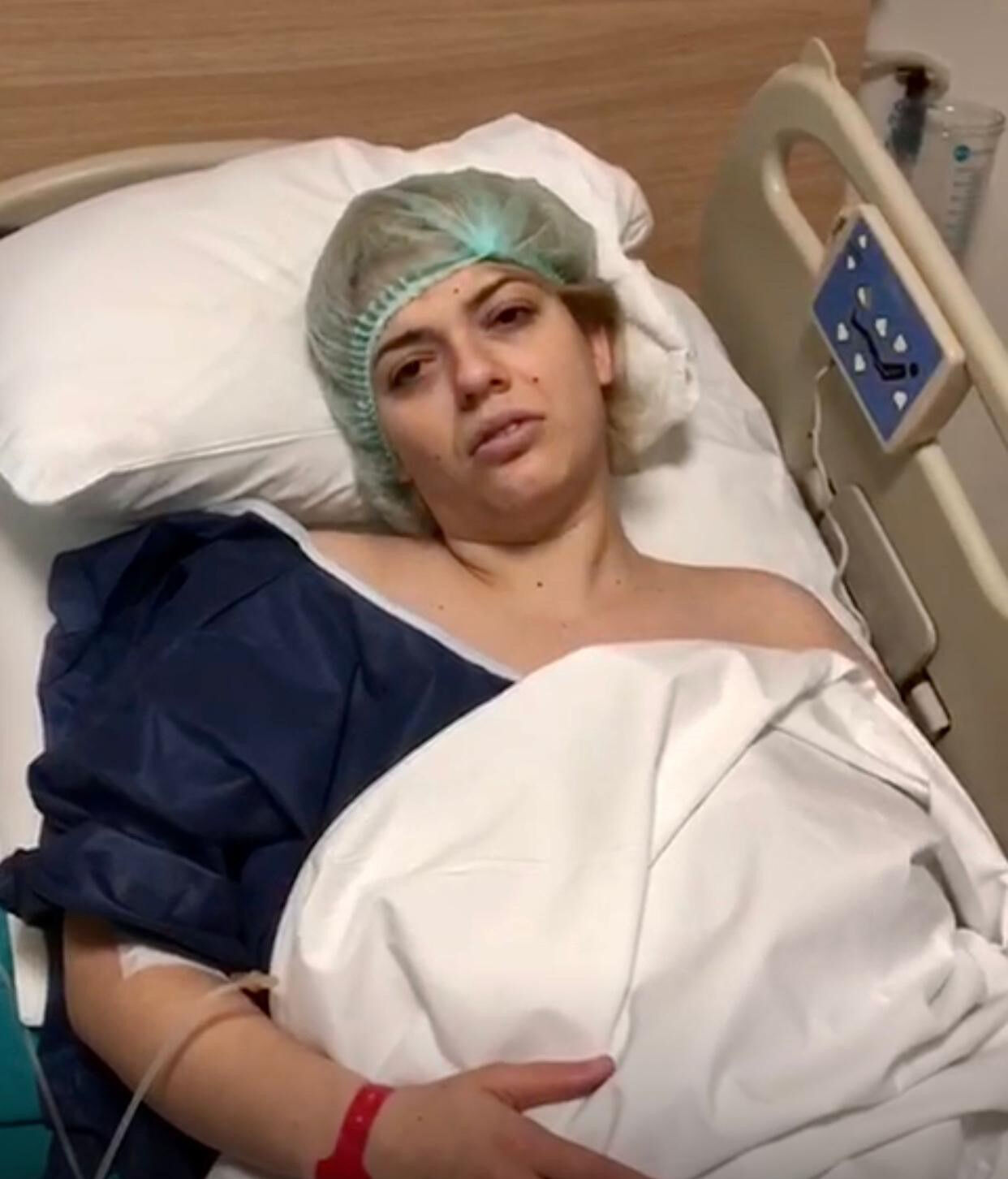 Depremde 2 kızını ve bir kolunu kaybetti! Acılı annenin yeni yıldan dileği yürekleri sızlattı - 2. Resim