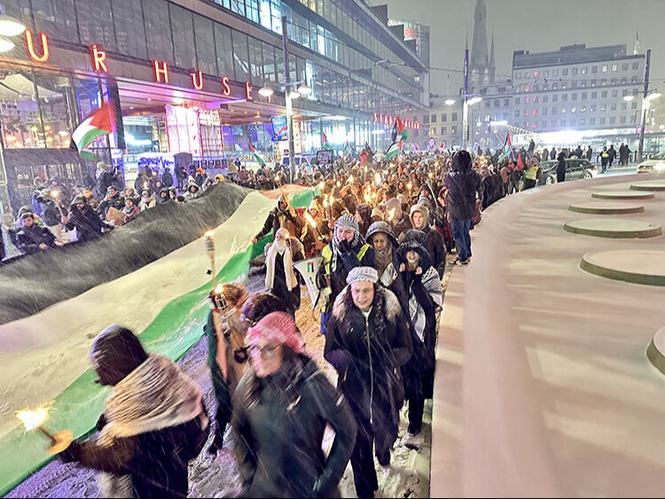 Gazze'deki soykırım için yılbaşı kutlamalarını iptal ettiler! Dünya ayakta - 3. Resim