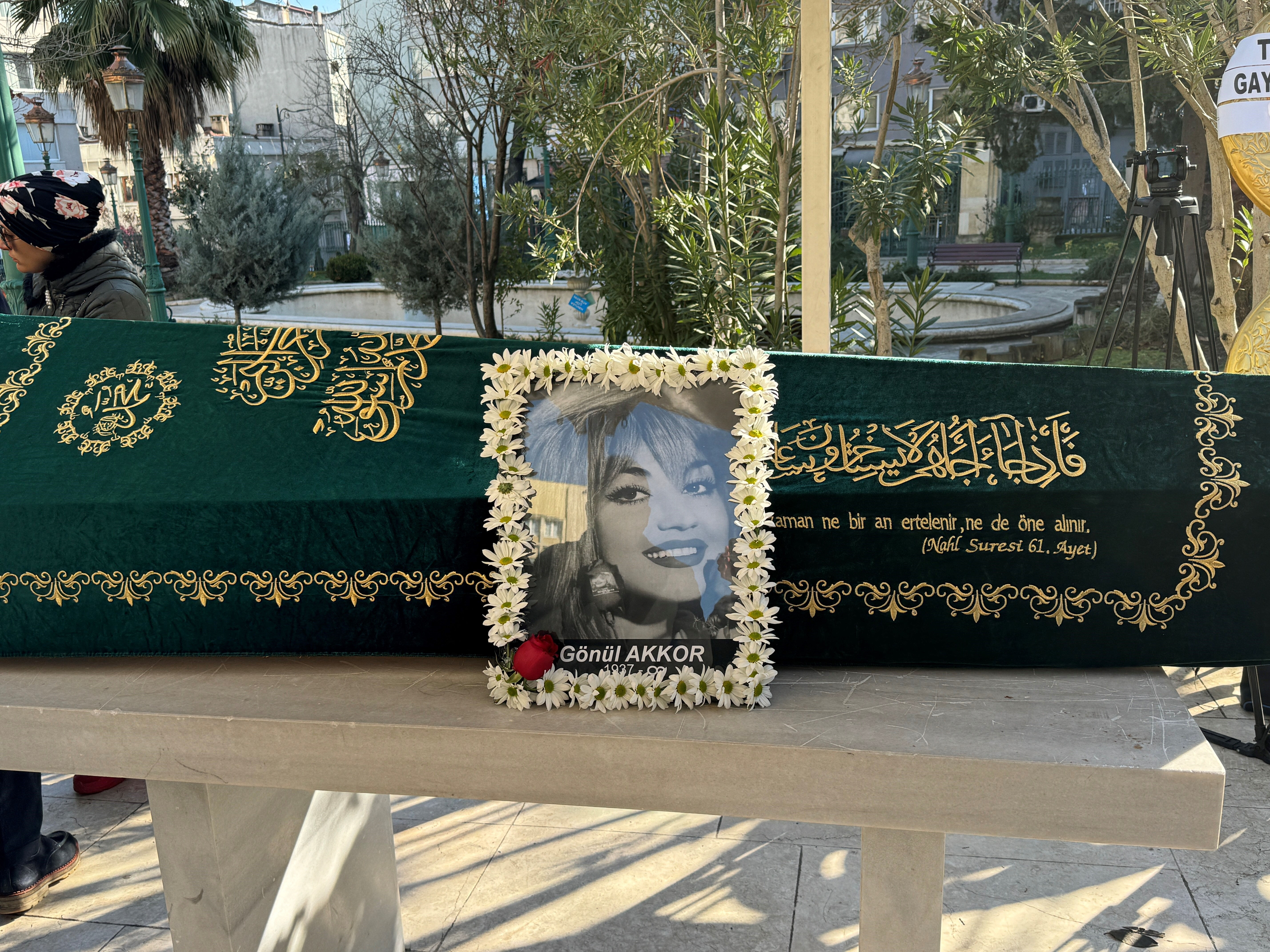 Gönül Akkor son yolculuğuna uğurlandı! 