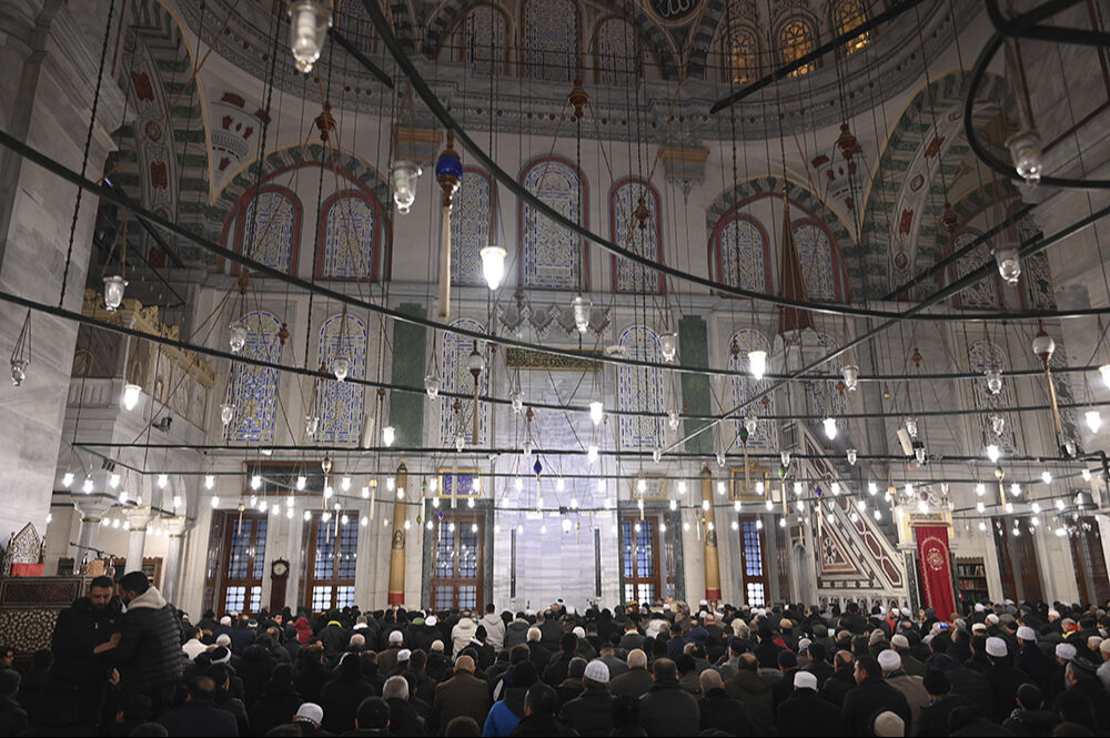 İstanbul'da büyük buluşma! Yüz binlerce insan Filistin için akın etti - 2. Resim