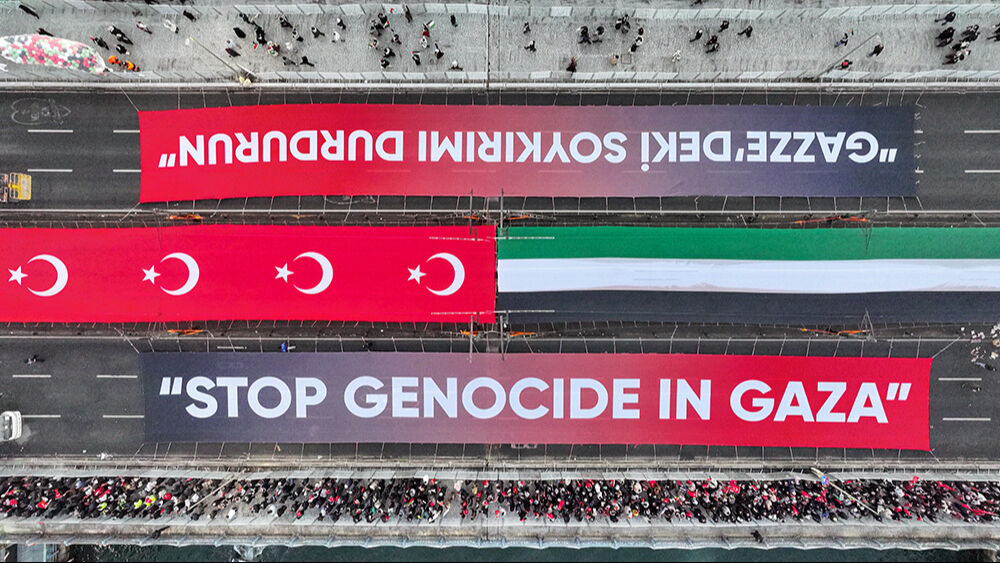 İstanbul'da büyük buluşma! Yüz binlerce insan Filistin için akın etti - 3. Resim