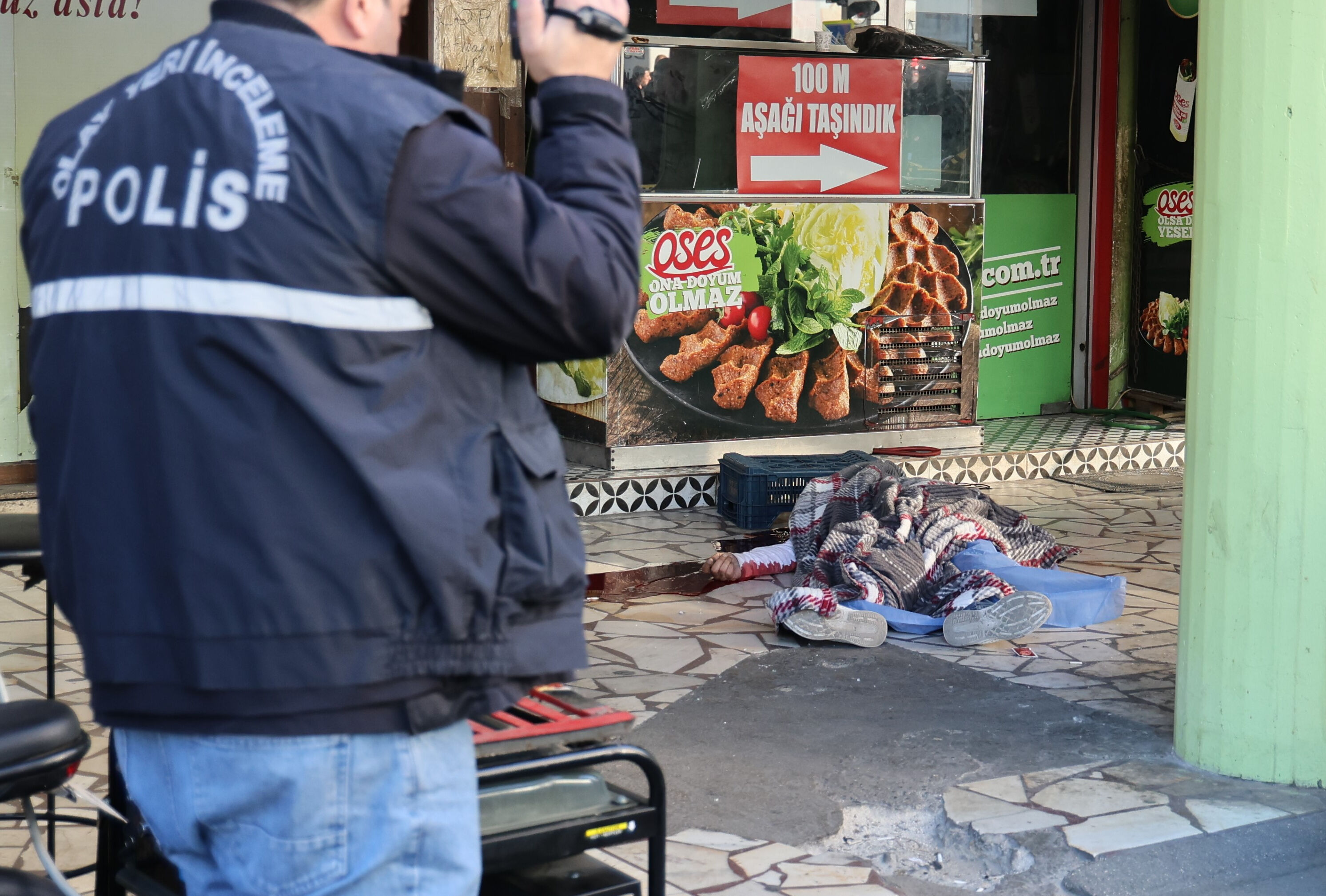 Cadde ortasında infaz! Başından vurup kayıplara karıştılar Cadde ortasında infaz! Başından vurup kayıplara karıştılar - 1. Resim