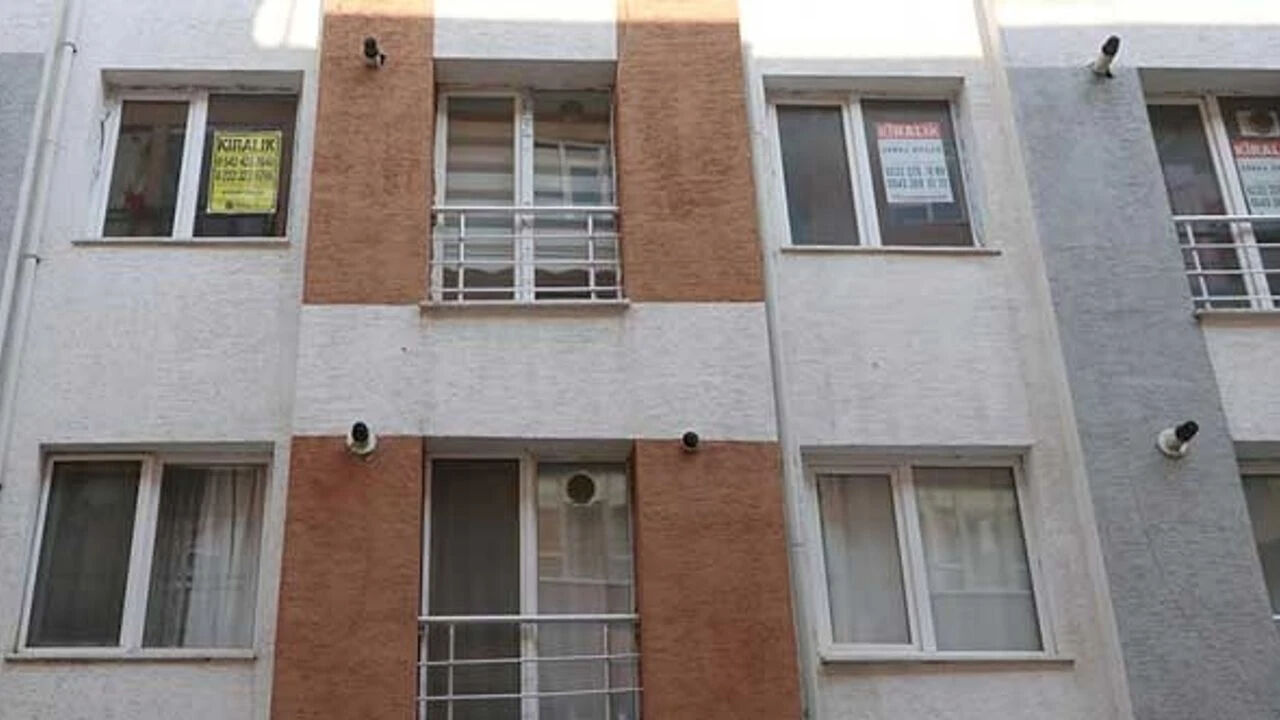 Eskişehir'de kiralar düşüşe geçti! Evler elde kaldı, fiyatlar yüzde 30 inecek Eskişehir'de kiralar düşüşe geçti! Evler ev sahiplerinin elinde kaldı, fiyatlar yüzde 30 inecek - 1. Resim