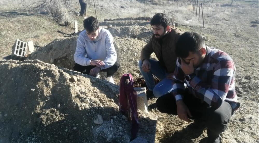 Fatma Çakırbeyli'nin kan donduran ölümü! Başına gelenleri sadece babaannesine anlatmış Fatma Çakırbeyli'nin kan donduran ölümü! Başına gelenleri sadece babaannesine anlatmış - 1. Resim