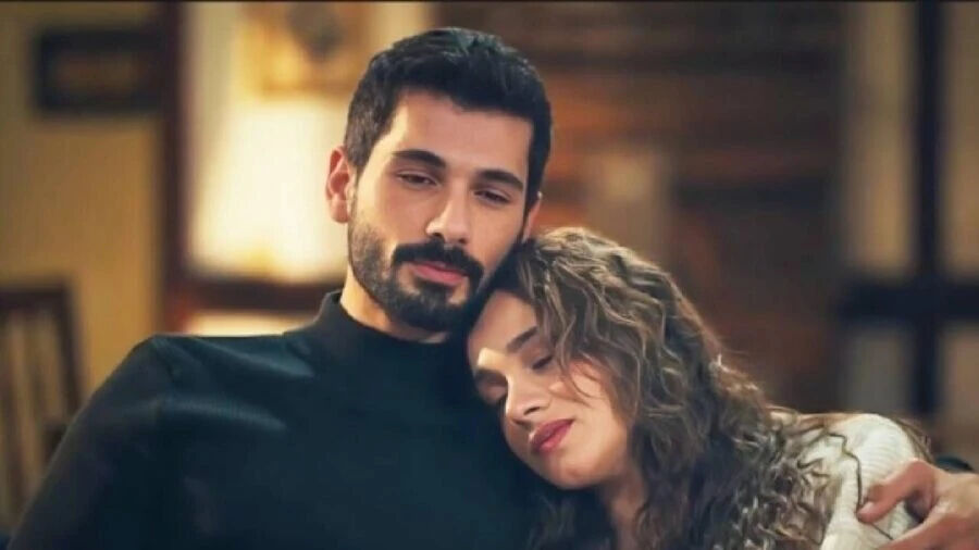 Hudutsuz Sevda bu akşam var mı, yok mu? NOW TV yayın akışında belli oldu - 1. Resim