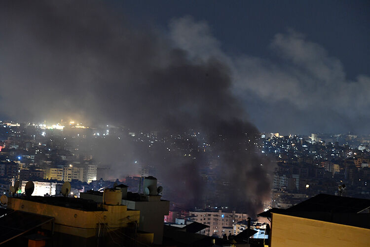 İsrail bir kez daha ateşkesi ihlal etti! Lübnan'a yoğun bombardıman - 1. Resim
