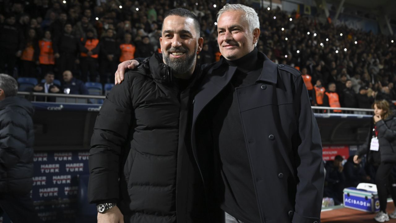 Jose Mourinho gözden çıkardı Arda Turan alıyor! Levent Mercan ve Serdar Aziz Eyüpspor yolunda