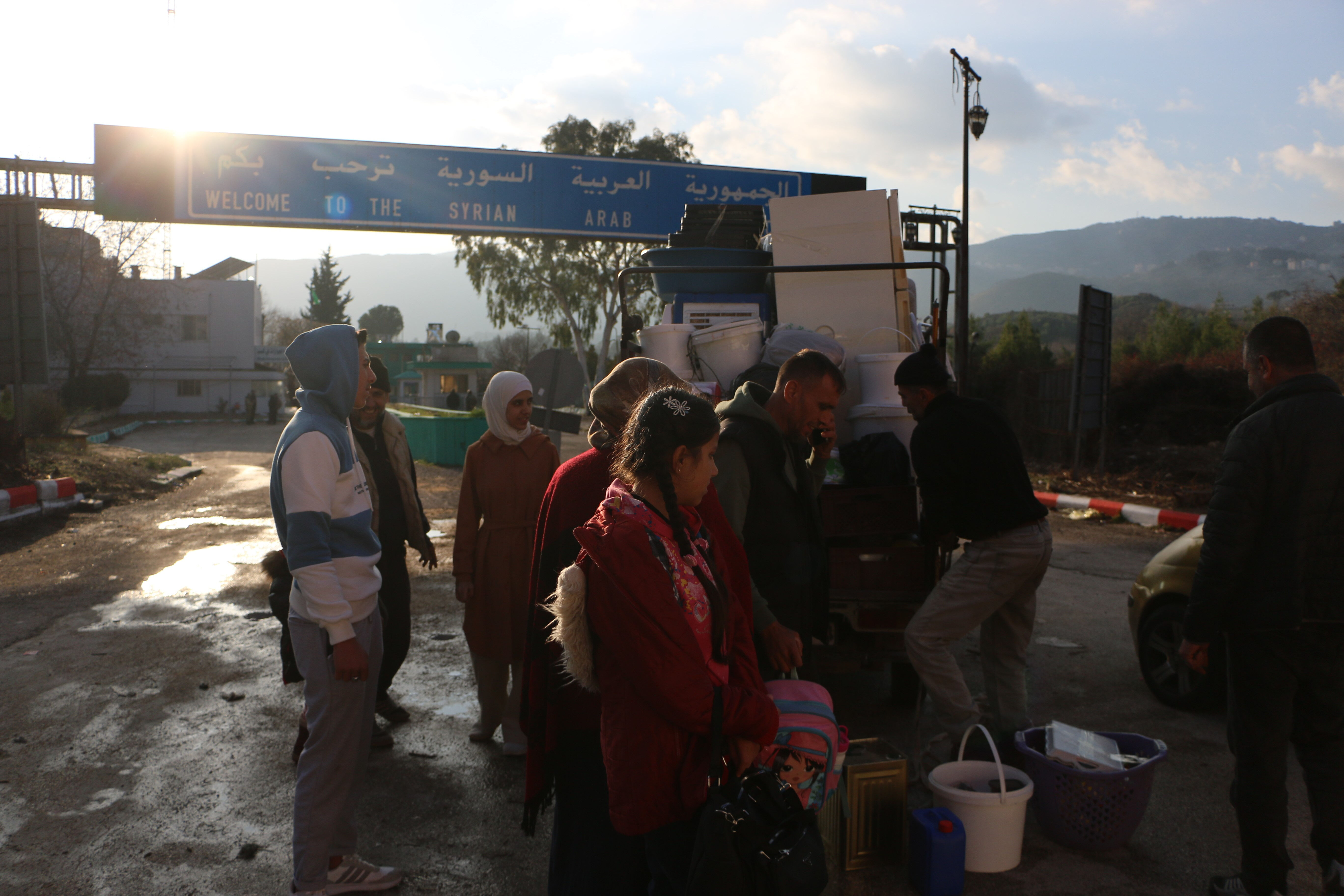 Türkiye’den Suriye’ye geçişi hızlandırdı! Keseb Sınır Kapısı 14 yıl sonra açıldı Türkiye’den Suriye’ye geçişi hızlandırdı! Keseb Sınır Kapısı 14 yıl sonra açıldı - 1. Resim