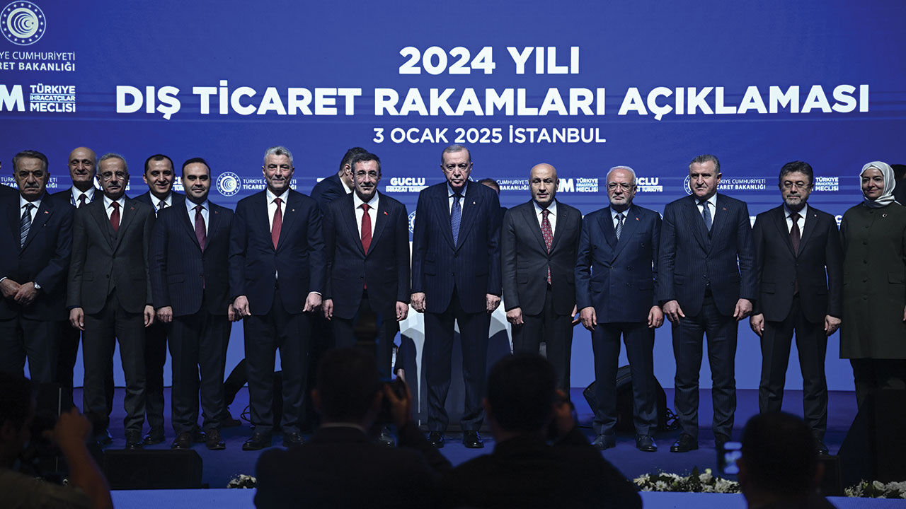 Cumhurbaşkanı Erdoğan ihracat rakamlarını açıkladı! Cumhuriyet tarihi rekoru kırıldı - 3. Resim