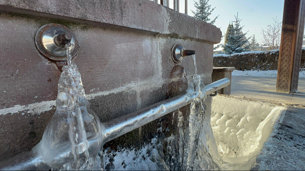Meteoroloji duyurdu, Türkiye'nin en soğuk yeri oldu! Termometreler - 28'i gördü - 3. Resim