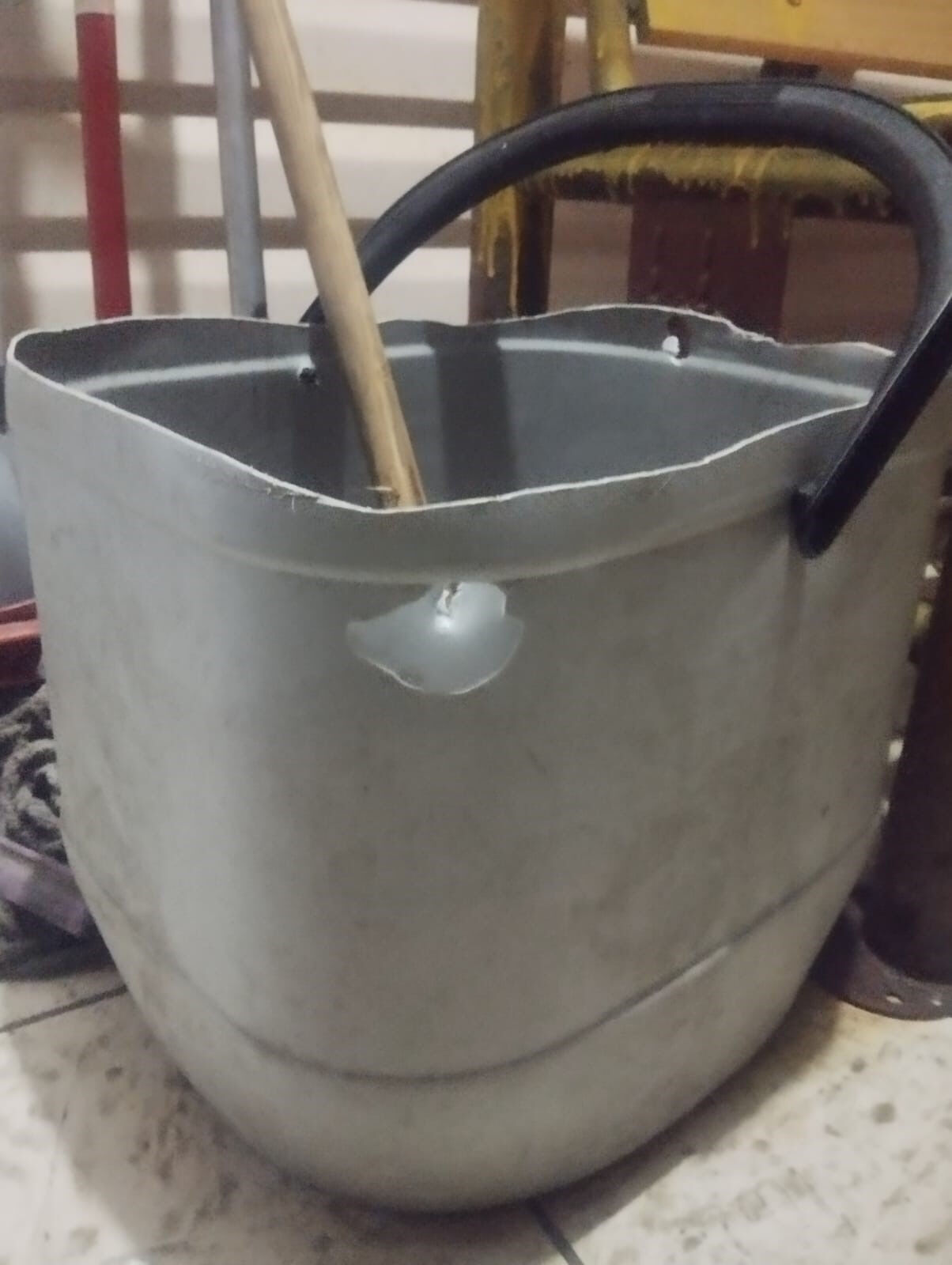 Ankara'da dehşet anları! Otob&uuml;s durağına silahlı saldırı ger&ccedil;ekleştirildi - 2. Resim