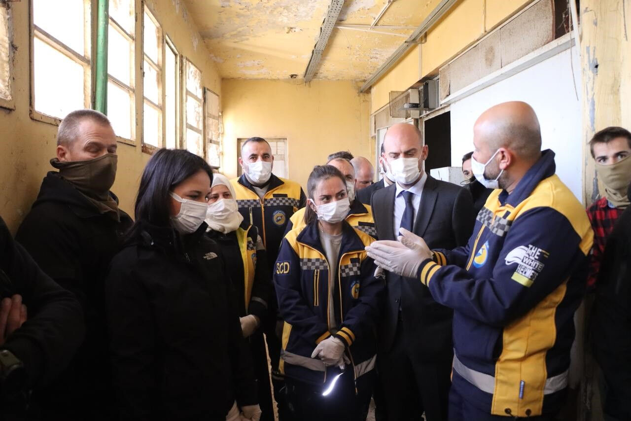 Avrupa rant için Şam'a koşuyor! Batılı ülkeler menfaatleri için Suriye'yi hatırladı Avrupa rant için Şam'a koşuyor! Batılı ülkeler menfaatleri için Suriye'yi hatırladı - 1. Resim