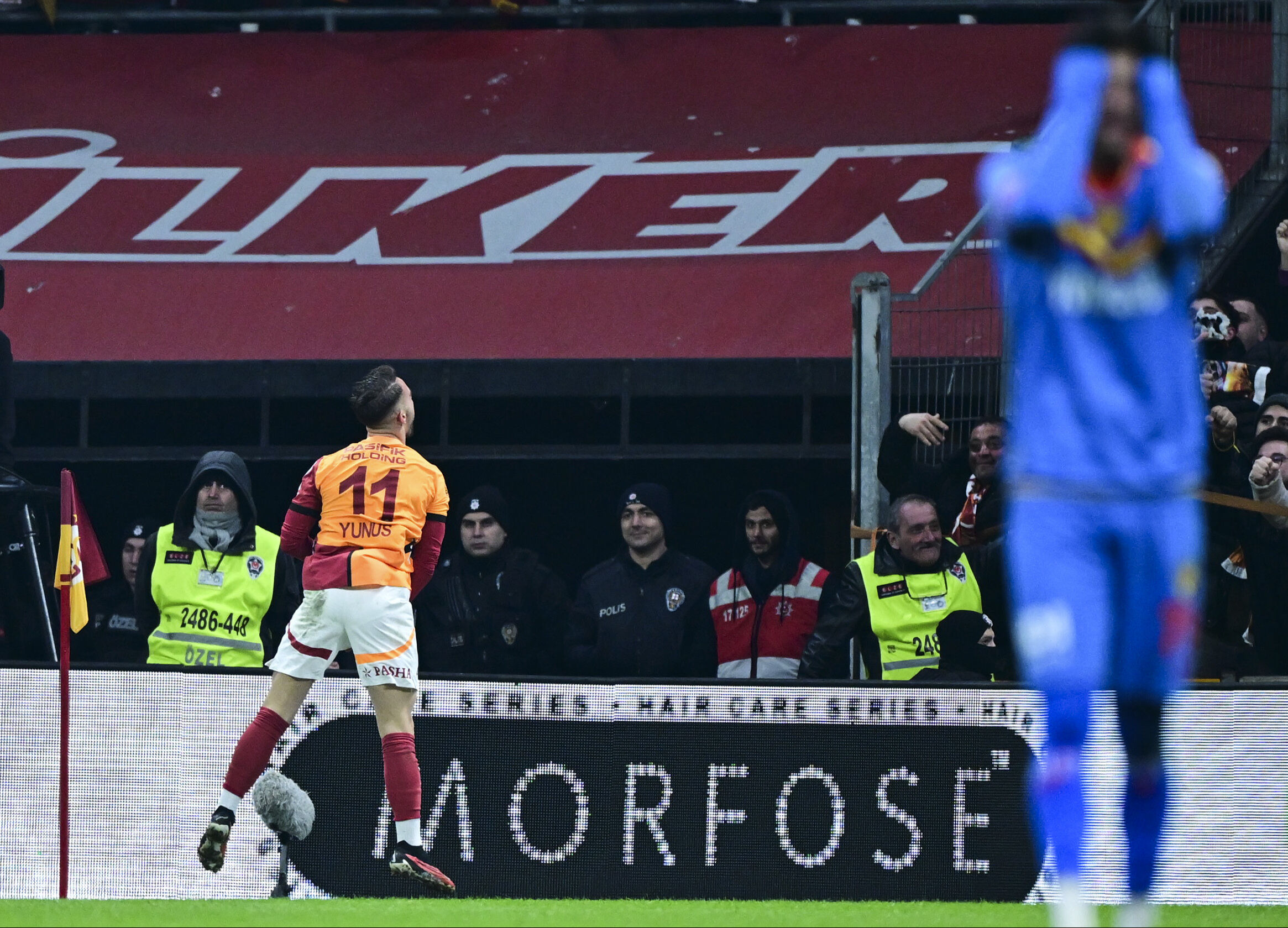 CANLI | Aslan 3 puan peşinde... Galatasaray-Göztepe canlı anlatım - 3. Resim
