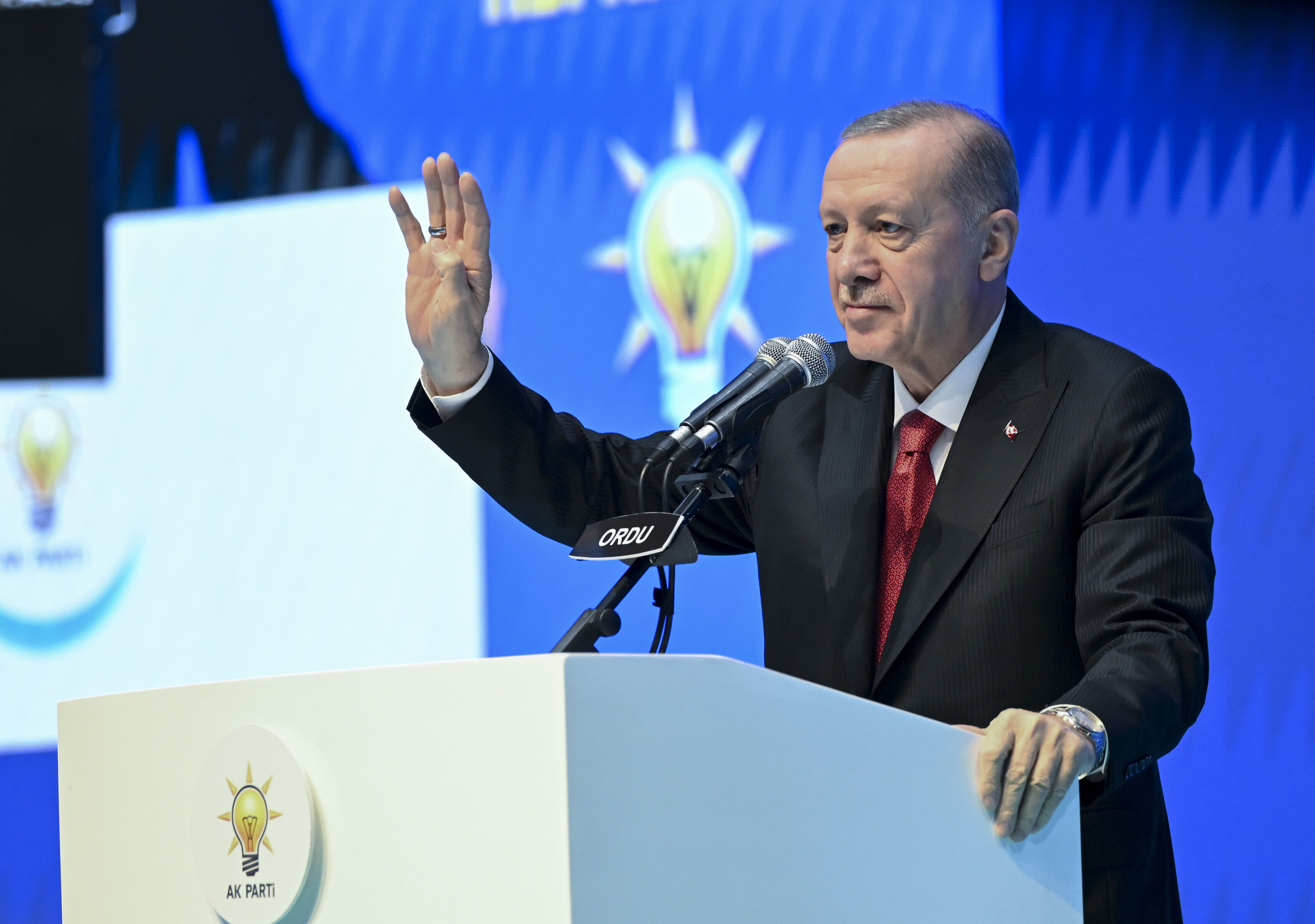 Erdoğan'dan CHP'ye SGK borcu eleştirisi: Devletin borcunu istediği için eleştirildiği nerede görülmüş! - 5. Resim