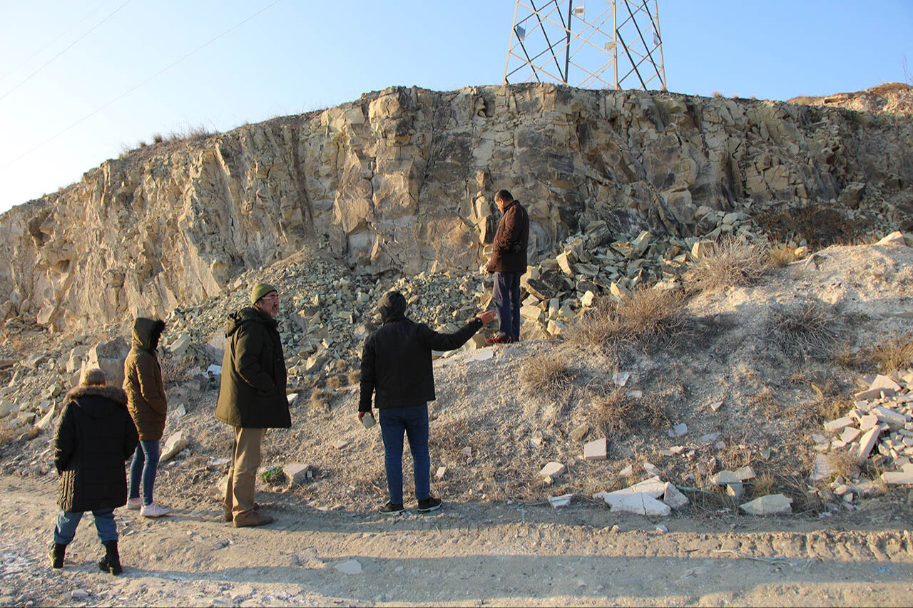 Gizemli taşlar incelemede: Oluz Höyük'te tarihi keşif - 2. Resim