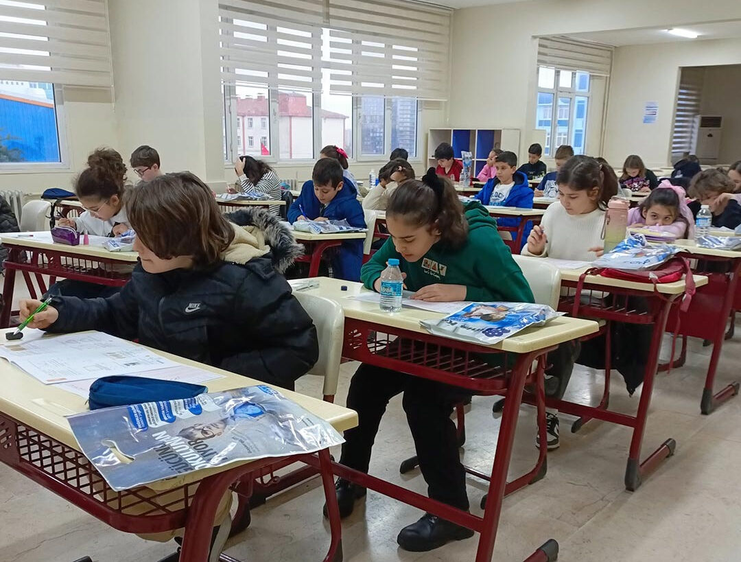 İhlas Koleji bursluluk sınavına yoğun ilgi! Sonuçlar ne zaman açıklanacak? - 1. Resim