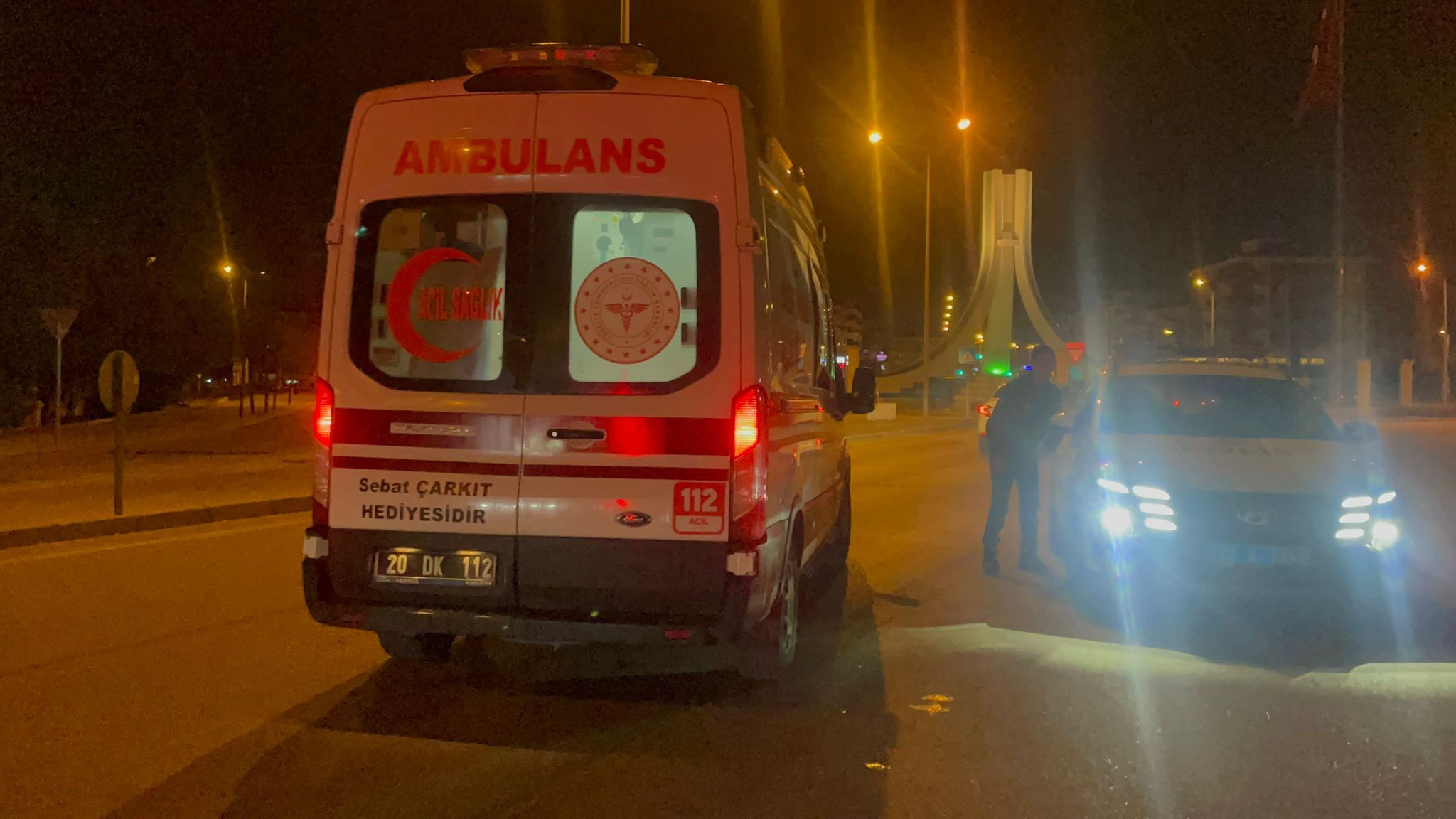 Komşular arasındaki yüksek sesle müzik dinleme tartışması kanlı bitti Komşular arasındaki yüksek sesle müzik dinleme tartışması kanlı bitti - 1. Resim