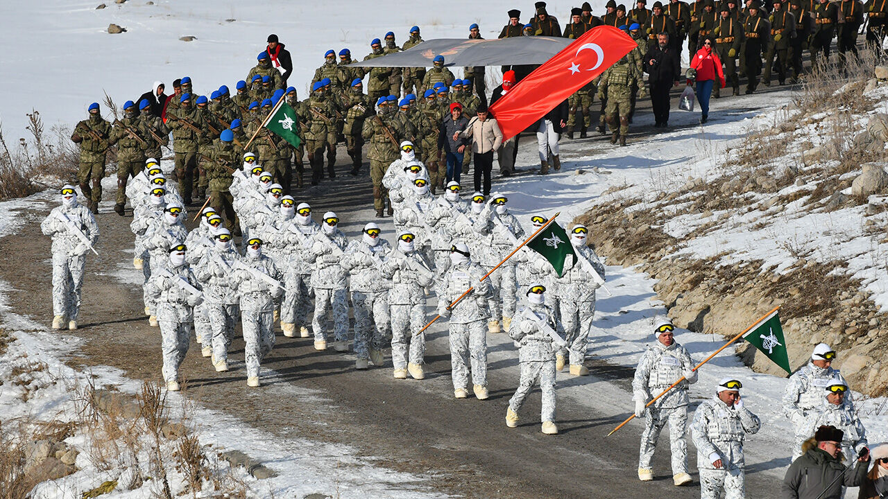 -15 derecede Sarıkamış şehitleri için yürüdüler - 4. Resim