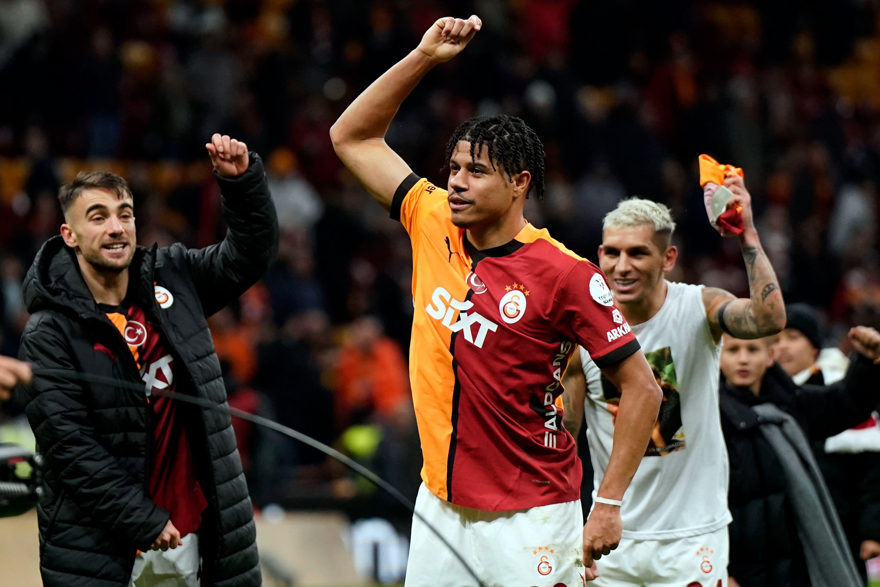 Aslan 2025'e mutlu girdi... Galatasaray büyüklerin korkulu rüyası Göztepe’yi mağlup etti - 5. Resim