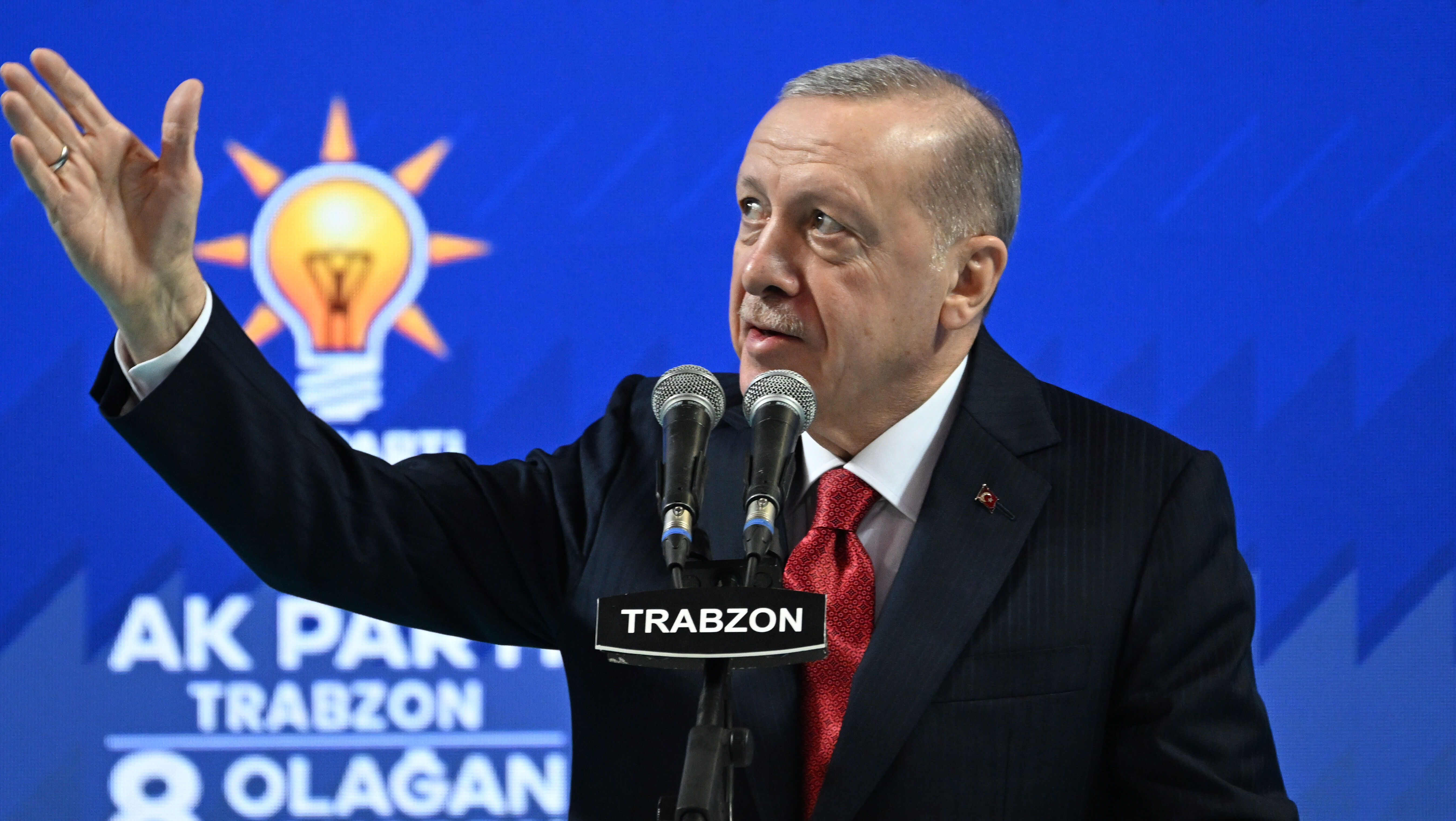 Cumhurbaşkanı Erdoğan'dan Özel'in 'indirim' sözlerine tepki! 