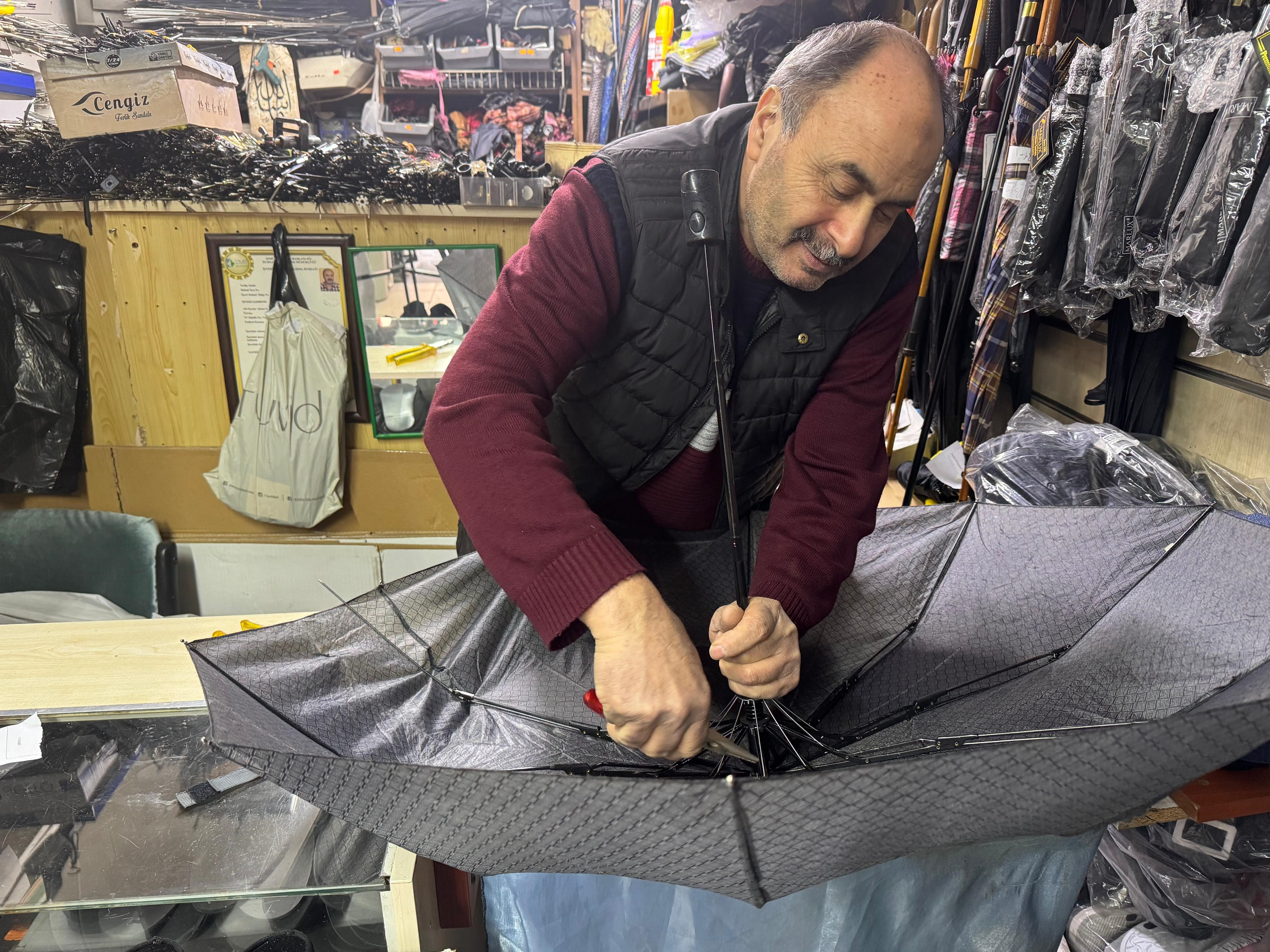 Kentte tek, yıllardır bu işi yapıyor... Fiyatı 1250 TL'yi buldu, herkes ona yöneldi! Sadece 10 TL - 1. Resim