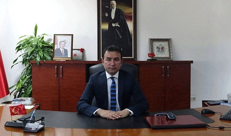 Adana'da Yüreğir Kaymakamı Mustafa Kılıç, dolandırıcılık iddiasıyla gözaltına alındı Adana'da Yüreğir Kaymakamı Mustafa Kılıç, dolandırıcılık iddiasıyla gözaltına alındı - 1. Resim
