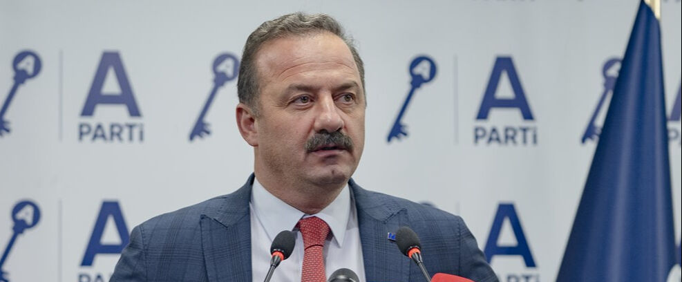 Anahtar Parti Genel Başkanı Yavuz Ağıralioğlu'ndan Öcalan çıkışı: Demokrasi adına alacağımız mesafelerin muhatabı değildir - 1. Resim