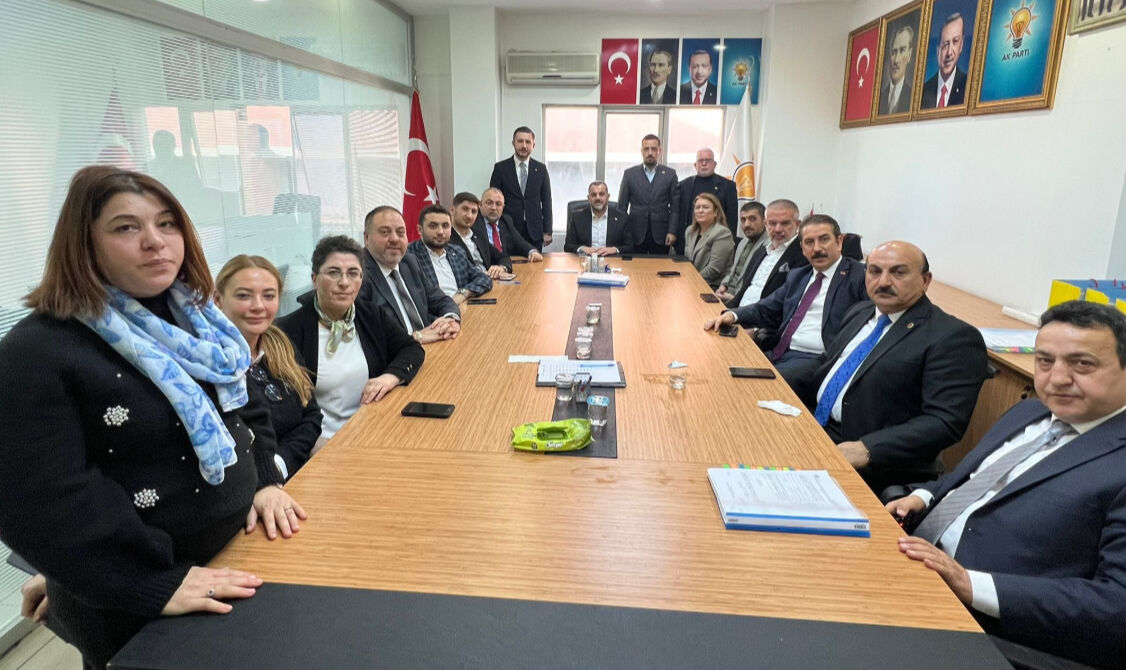 Beylikdüzü Belediye Meclisi'nde gerginlik! AK Parti grubu toplantıyı terk etti Beylikdüzü Belediye Meclisi'nde gerginlik! AK Parti grubu toplantıyı terk etti - 1. Resim