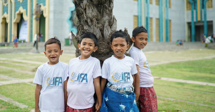 Endonezya ülkenin geleceği için çocuk ve hamilelere ücretsiz gıda temin edecek! Bodurluk tehlikesi arttı - 2. Resim