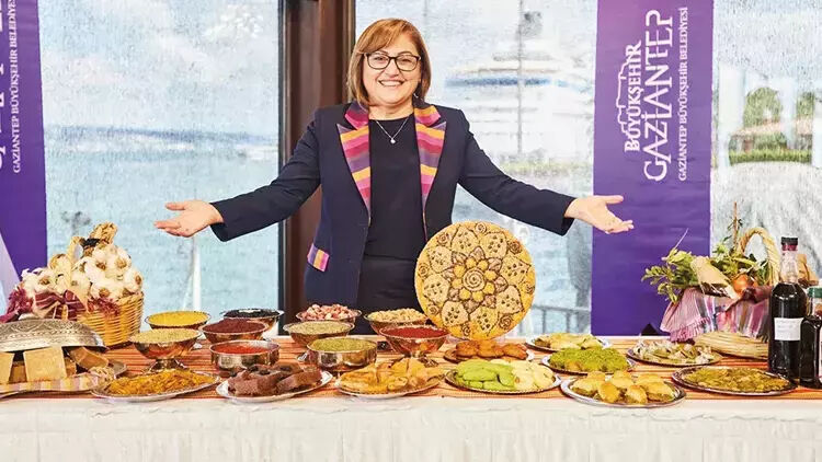 Gaziantep Gastronomi Festivali "GastroANTEP" 2023: Lezzet ve Kültür Dolu Bir Haftasonu! Gaziantep Gastronomi Festivali "GastroANTEP" 2023: Lezzet ve Kültür Dolu Bir Haftasonu! - 2. Resim