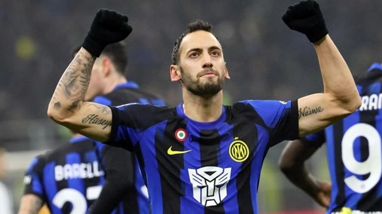Hakan Çalhanoğlu ilk 11'de bekleniyor! Süper Kupa finali Inter - Milan maçı hangi kanalda, saat kaçta, ne zaman? - 4. Resim