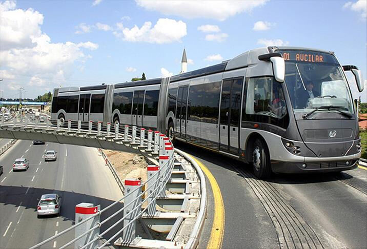 Metrobüs ücretleri ne kadar oldu? UKOME toplantısının ardından toplu taşıma tarifelerine gelen zam tutarı belli oldu - 1. Resim