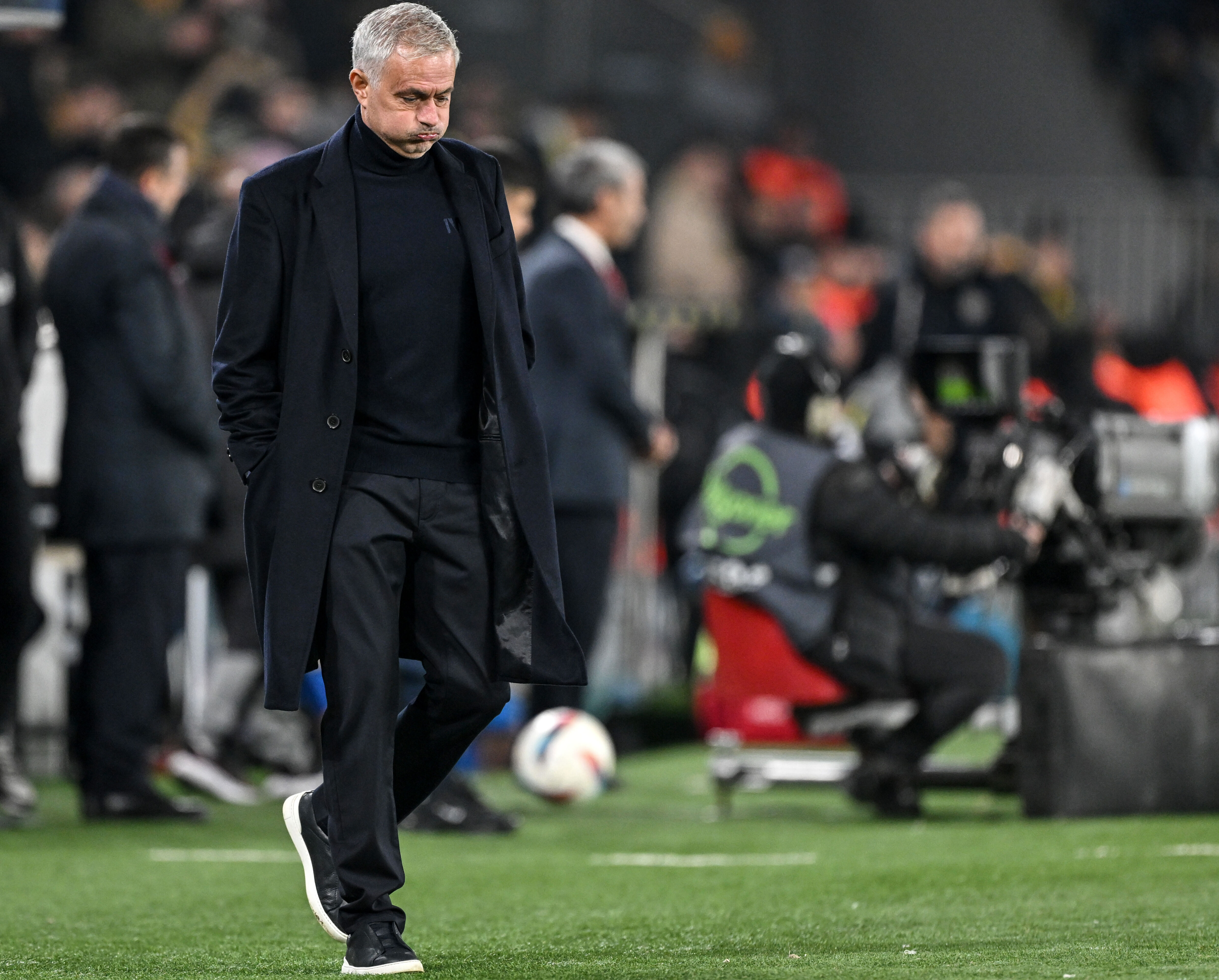 Sergen Yalçın'dan Acun Ilıcalı'ya cevap! Şampiyonluk yarışı için çarpıcı değerlendirme Sergen Yalçın'dan Acun Ilıcalı'ya cevap! Şampiyonluk yarışı için çarpıcı değerlendirme - 5. Resim