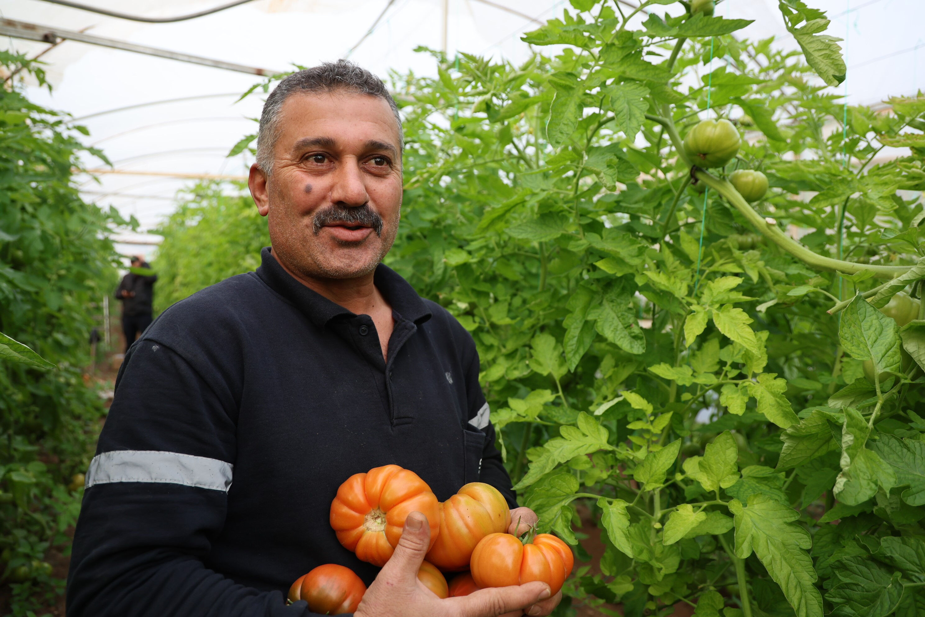 Adana'da mahallede başladı, 30 dönüme ulaştı: Gören komşular harekete geçti - 4. Resim