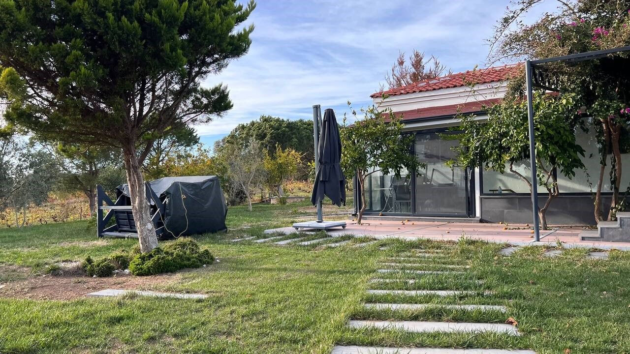 Borcuna karşı ipotek ettirmişti! Seçil Erzan'ın Bozcaada'ki villası satıldı - 2. Resim