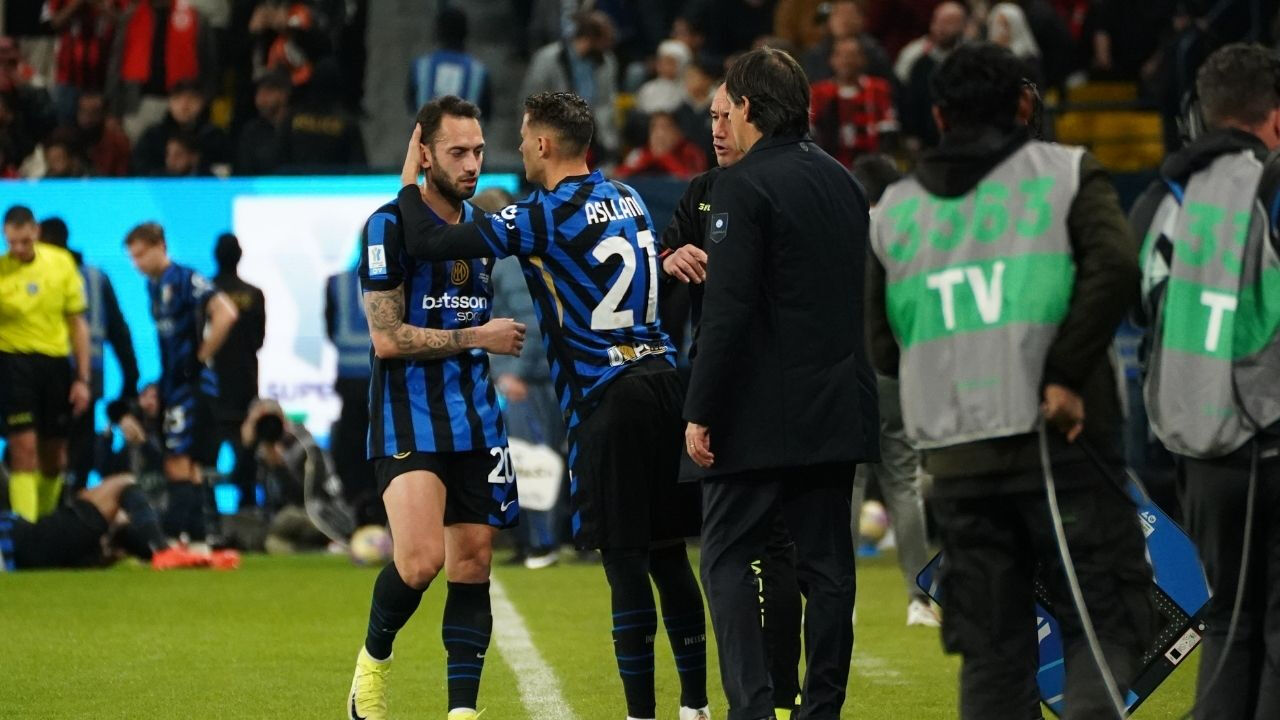 Hakan Çalhanoğlu sakatlandı mı