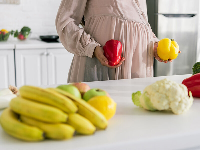 Hamilelikte sağlıklı beslenme: Anne ve bebek için doğru gıda seçimleri - 1. Resim