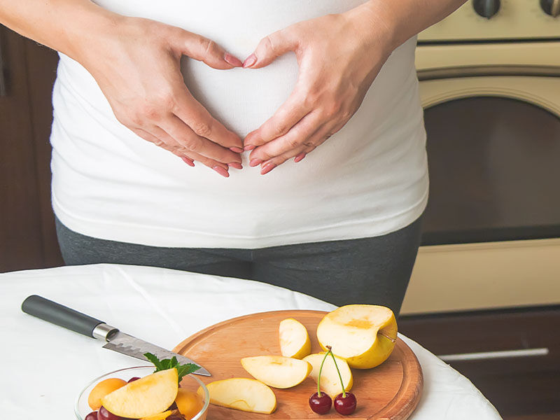 Hamilelikte sağlıklı beslenme: Anne ve bebek için doğru gıda seçimleri - 2. Resim