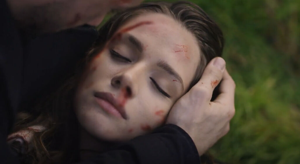 Hudutsuz Sevda Miray Daner diziden ayrılıyor mu? Zeynep 48. bölüm fragmanında ağır yaralanıyor Hudutsuz Sevda Miray Daner diziden ayrılıyor mu? Zeynep 48. bölüm fragmanında ağır yaralanıyor - 1. Resim