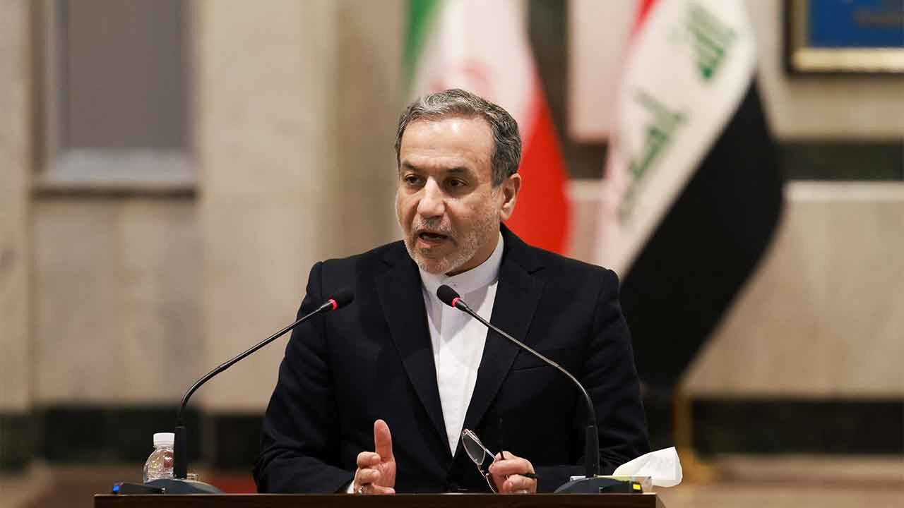 İran Trump'ın gelişine mi hazırlanıyor? Nükleer tesislerde askeri tatbikatlar başlatıldı İran Trump'ın gelişine mi hazırlanıyor? Nükleer tesislerde askeri tatbikatlar başlatıldı - 3. Resim