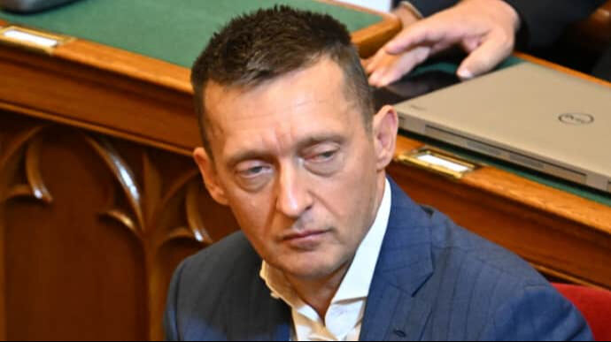 Macaristan başbakanı ve yakın arkadaşına 'yolsuzluk' yaptırımı: Ekonomiyi usulsüz şekilde kontrol etmek ve gelirleri kendisine yönlendirmek Macaristan başbakanı ve yakın arkadaşına 'yolsuzluk' yaptırımı: Ekonomiyi usulsüz şekilde kontrol etmek ve gelirleri kendisine yönlendirmek - 1. Resim